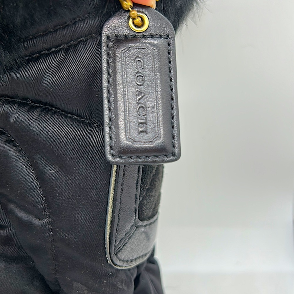 Coach Authentic Black Quilted Shoulder Bag with Rabbit Fur Trim - Picture 4 of 5